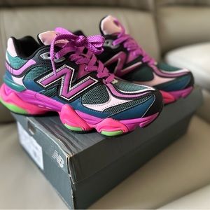 NEW!! New Balance 9060
